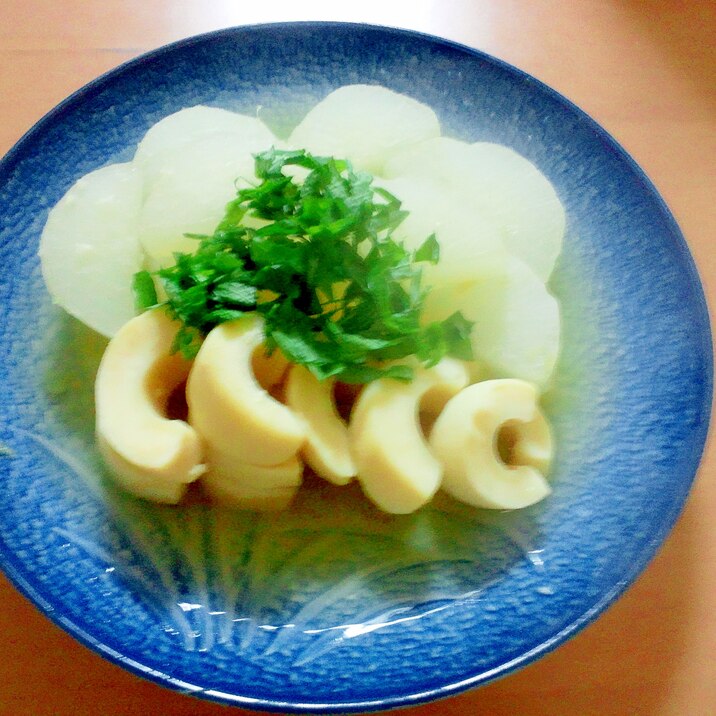 圧力鍋で簡単♪ロールイカと大根の煮物♪